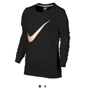 Nike crew neck sweatshirt.
